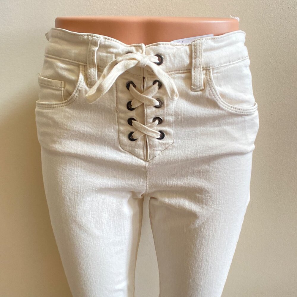 Blank NYC Ivory High-Waisted Lace-Up Skinny Jeans, Size 28 - Picture 3 of 13